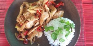 Stir- Fried chicken with lemongrass